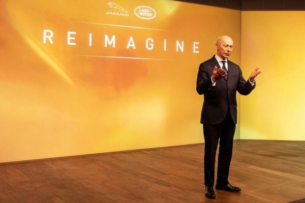 NEWS: Jaguar fährt 2030 nur noch elektrisch & Land Rover schon 2024