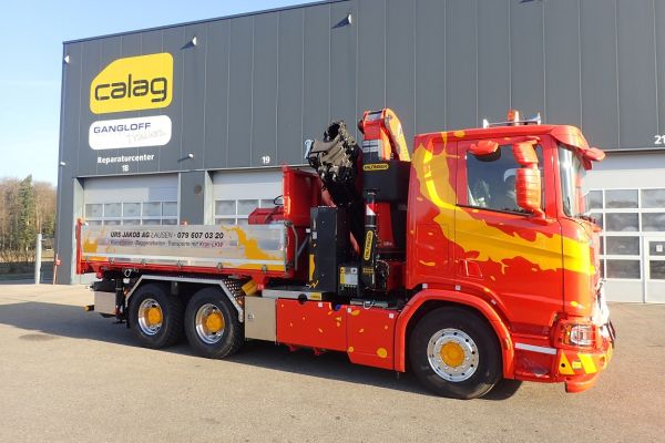 Calag baut Multitalent für die Urs Jakob AG - Umbau eines Scania R540 6x4 mit Kippbrücke