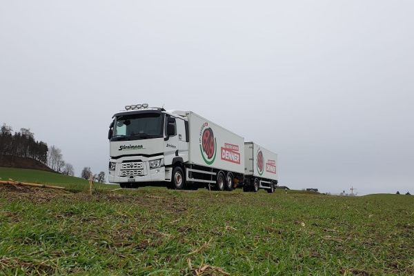 Stirnimann Ballwil AG: Gute Erfahrungen sorgten für Kaufentscheid - T480 P6x2 von Renault Trucks