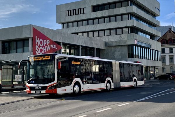 AUTO AG SCHWYZ setzt auf Hybridbusse der MAN Lion’s City Efficient Hybrid